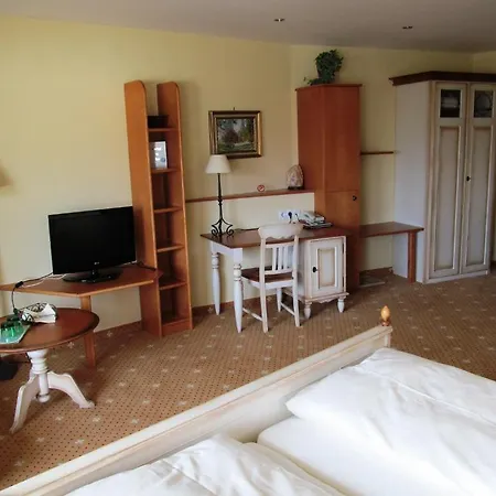 Baernsteinhof - Mit Herz